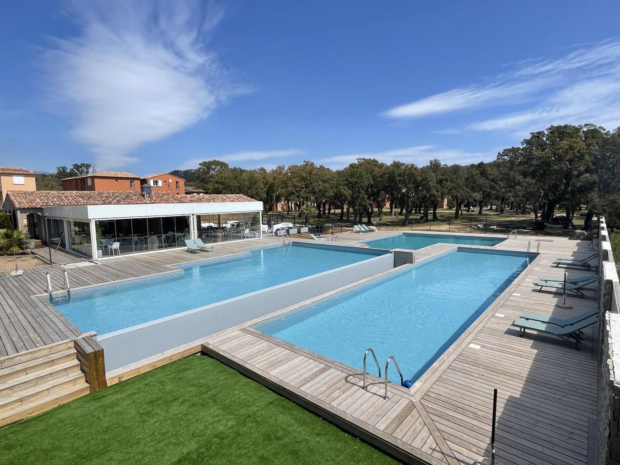 Residence Hoteliere Les Hameaux De Saint Cyprien 25 M2 Lecci Ngoại thất bức ảnh