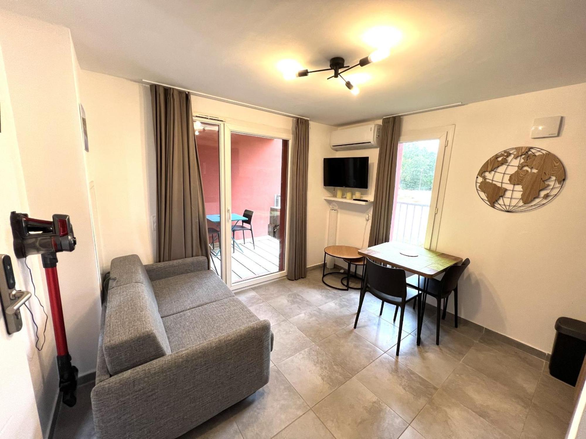 Residence Hoteliere Les Hameaux De Saint Cyprien 25 M2 Lecci Ngoại thất bức ảnh