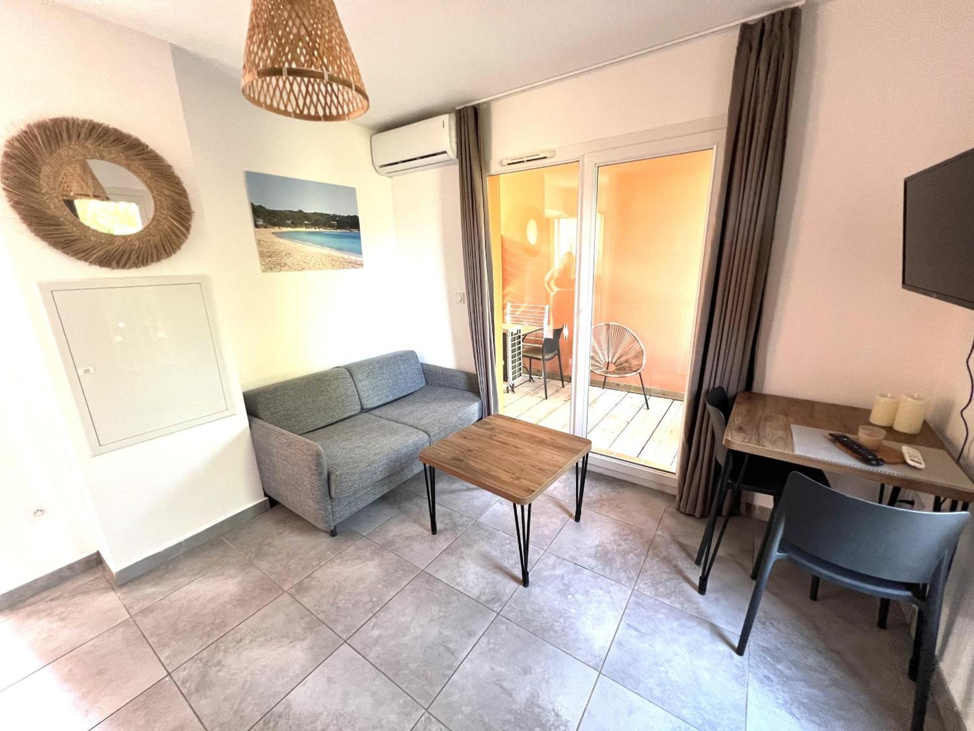 Residence Hoteliere Les Hameaux De Saint Cyprien 25 M2 Lecci Ngoại thất bức ảnh