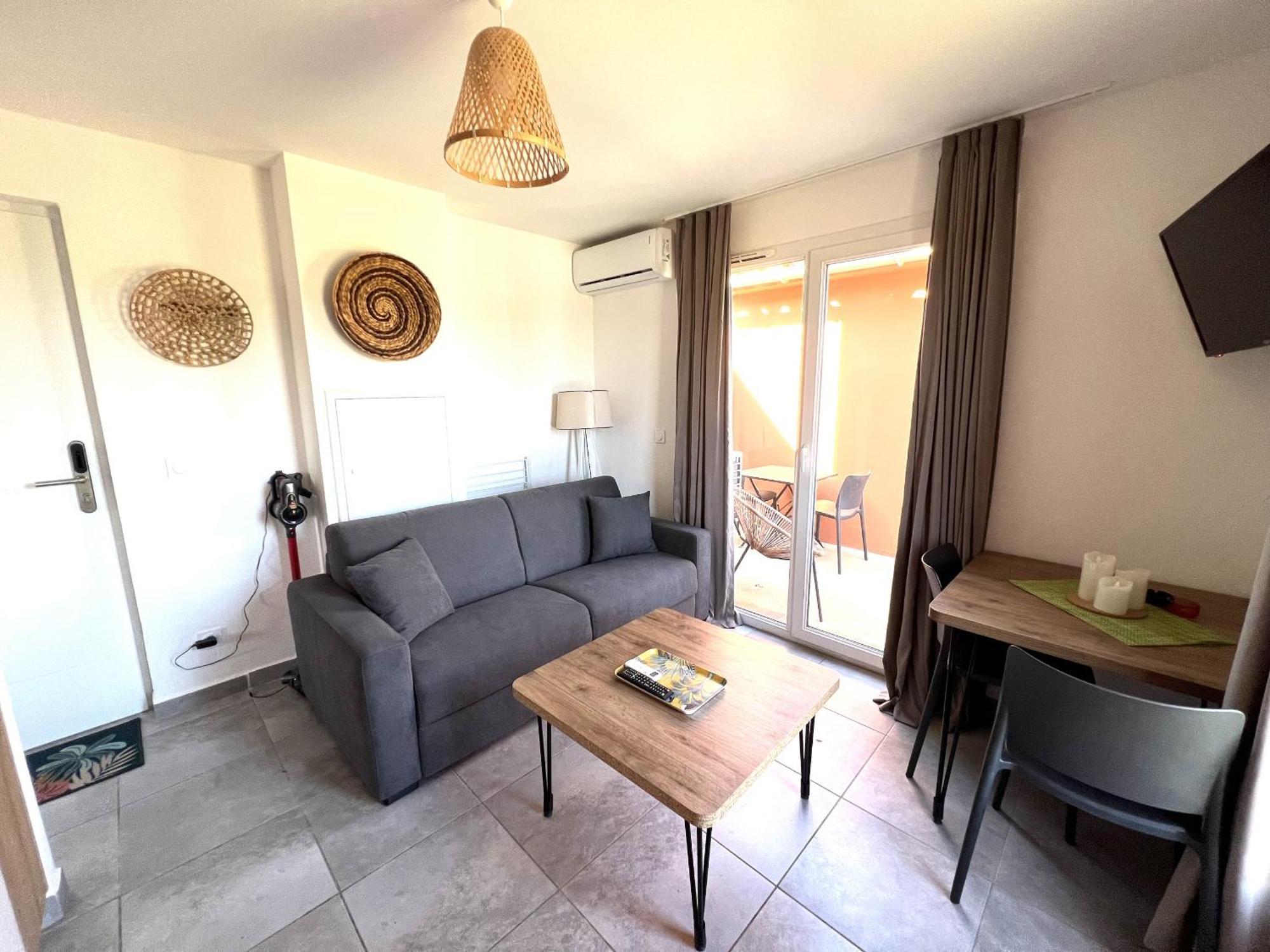 Residence Hoteliere Les Hameaux De Saint Cyprien 25 M2 Lecci Ngoại thất bức ảnh